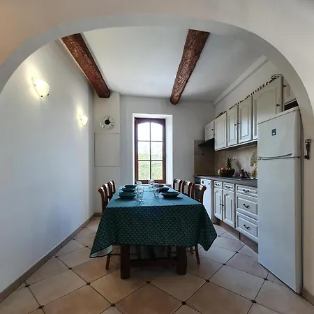 La Roche 12