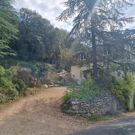 La Roche 12 * Aigues-Vives (Herault)