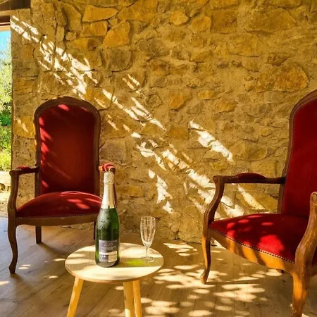 Casa vacanze La Roche 12 Aigues-Vives (Herault)